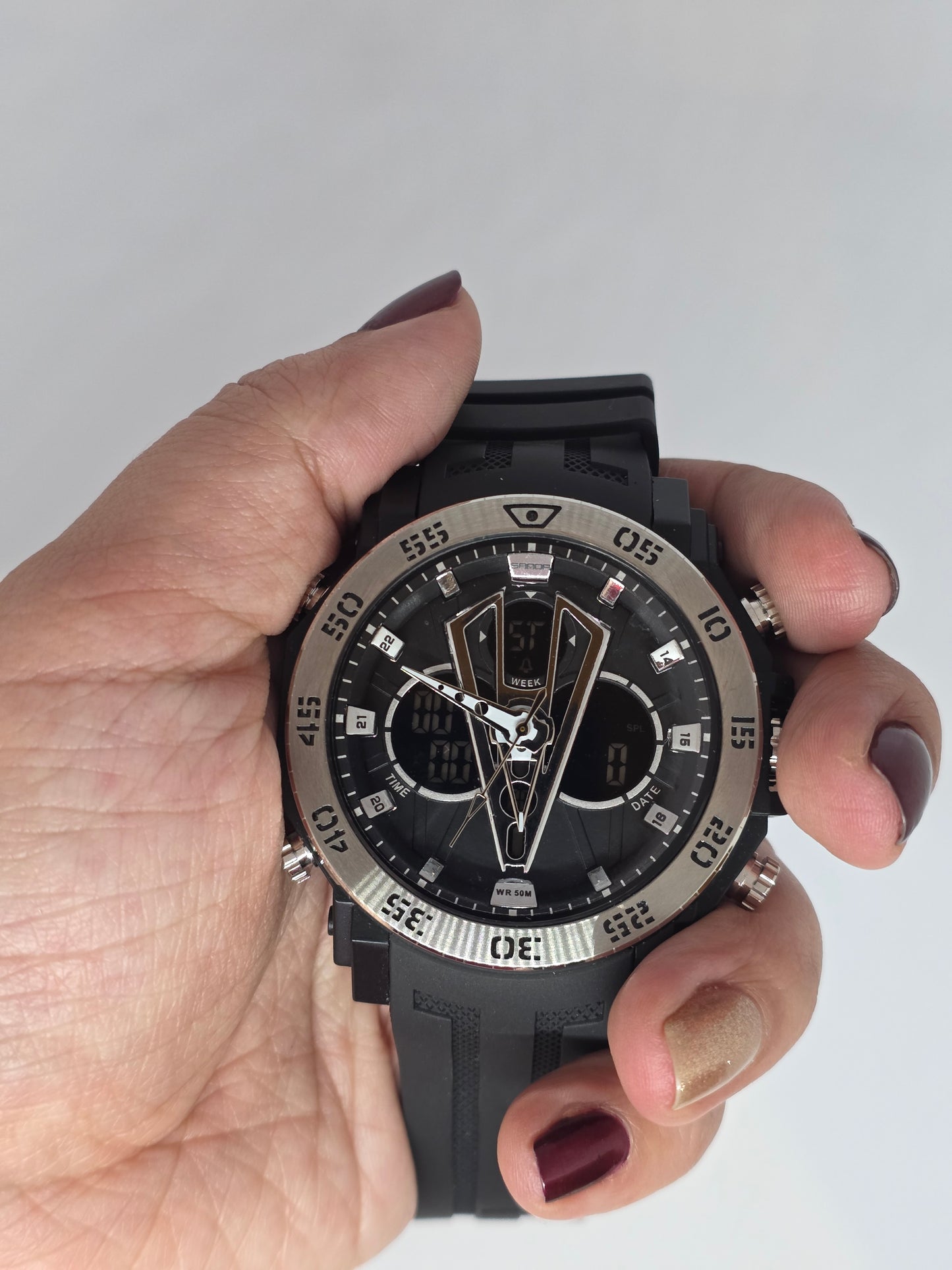 PULSE – Reloj Deportivo SANDA Análogo-Digital Resistente al Agua