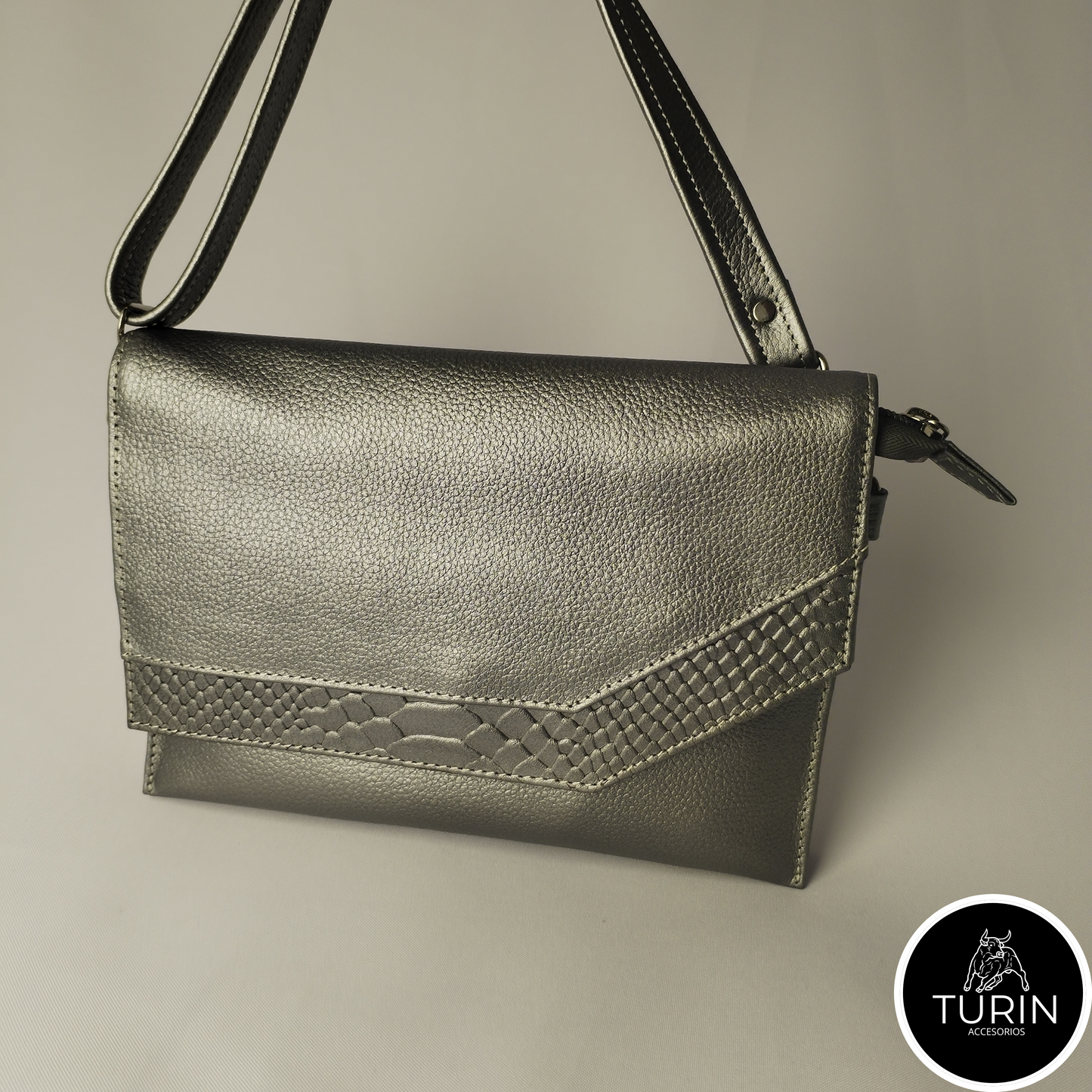 Bolso Clutch Avellino Gris