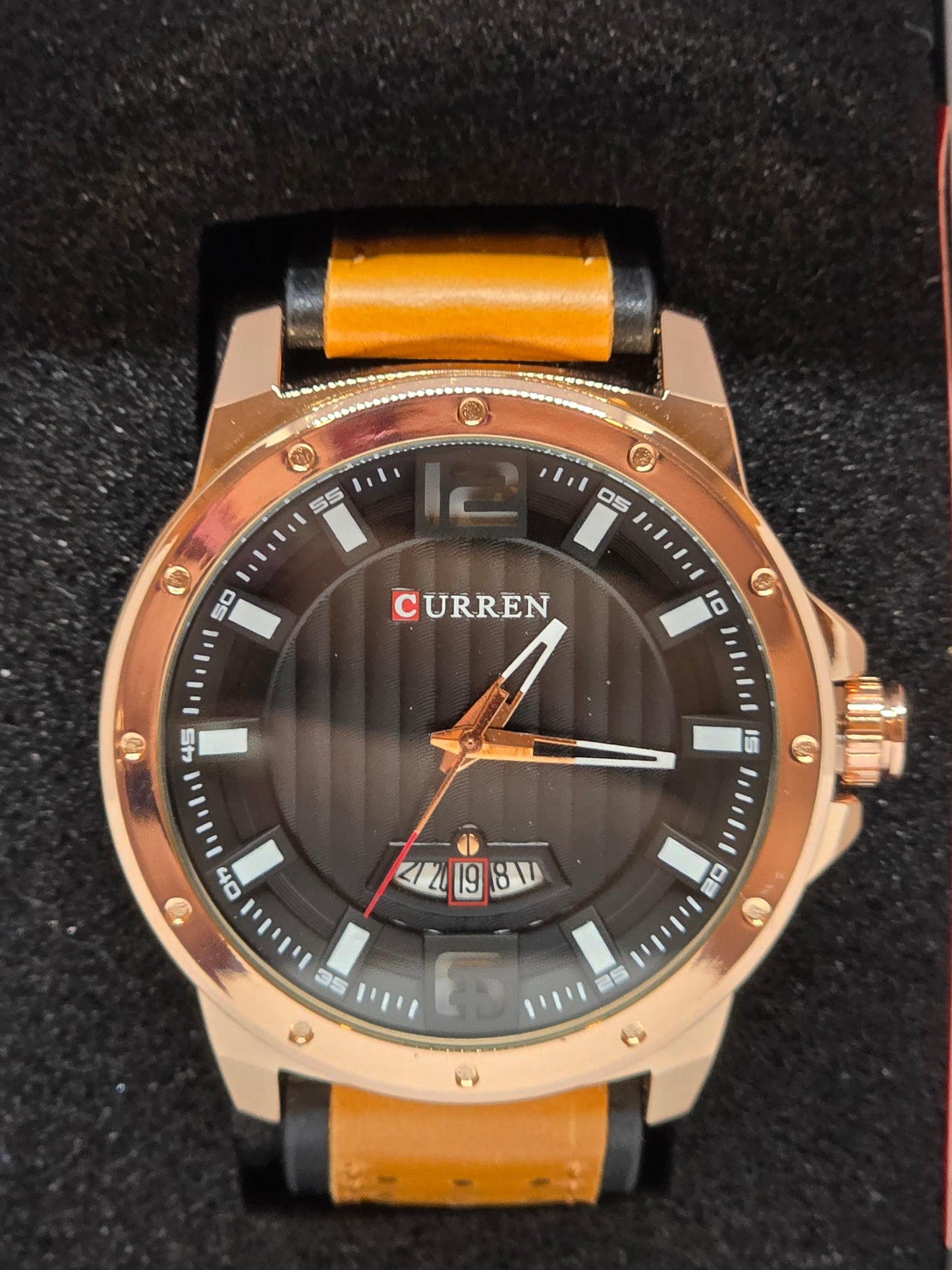 HORIZONTE – Reloj Curren Rose Gold con Correa Camel Racing